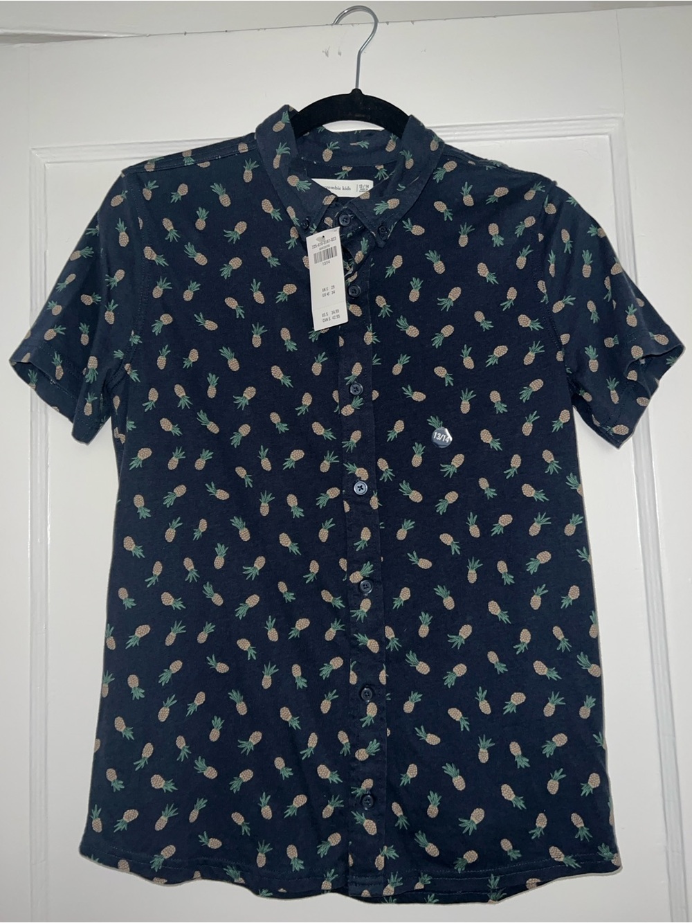 NWT Abercrombie kids Navy Short-Sleeve Pineapple Button-Up Shirt & khaki shorts.